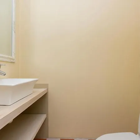 Cozy Penthouse Apartment, Free Parking Apartment Tallinn