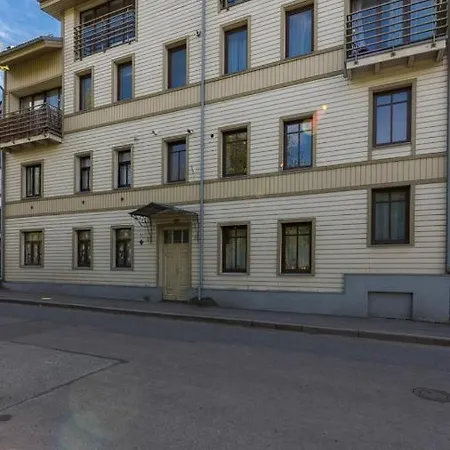 Cozy Penthouse Apartment, Free Parking Apartment Tallinn